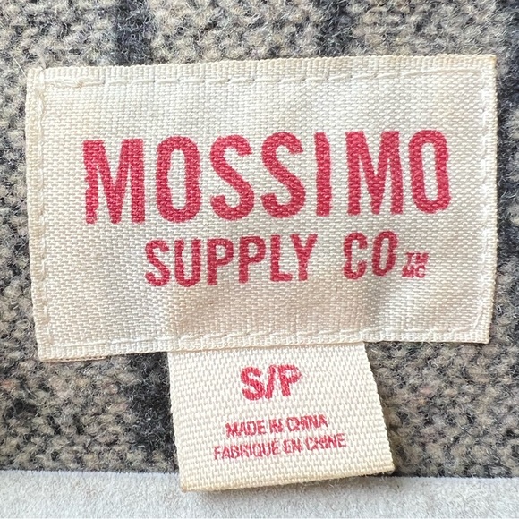Mossimo Supply Co. aztec patterned wrap style tapered button up cozy pea coat - Picture 15 of 16